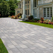 Picture of Paver Driveway.